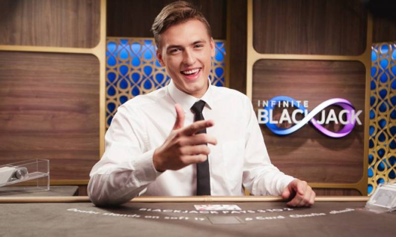 Kinh Nghiệm Chơi Infinite Blackjack Từ Các Cao Thủ Trong Nghề 1 Kinh Nghiệm Chơi Infinite Blackjack Từ Các Cao Thủ Trong Nghề